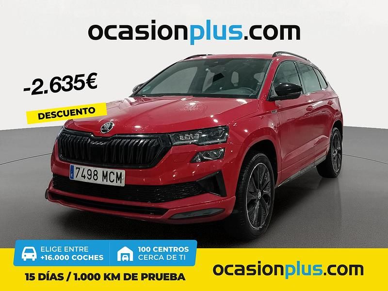 Rojo Usado 2022 Skoda Karoq SportLine SUV | 28.990 € (Un poco caro) - Imagen 1/4