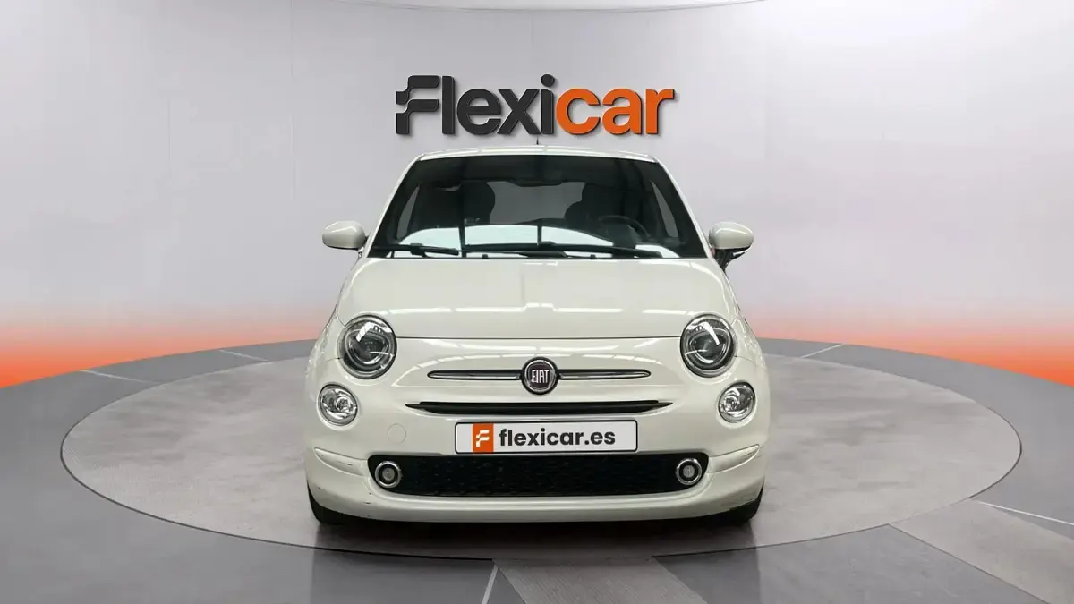 Usado Fiat 500 70 CV (51 kW) 2022 Blanco Berlina