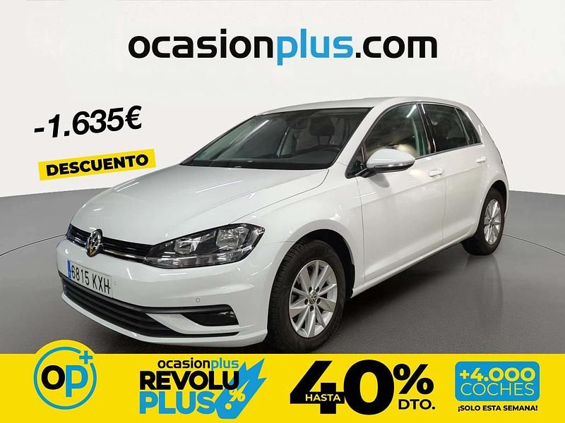 Usado VW Golf VII 115 CV (84 kW) 2019 Blanco