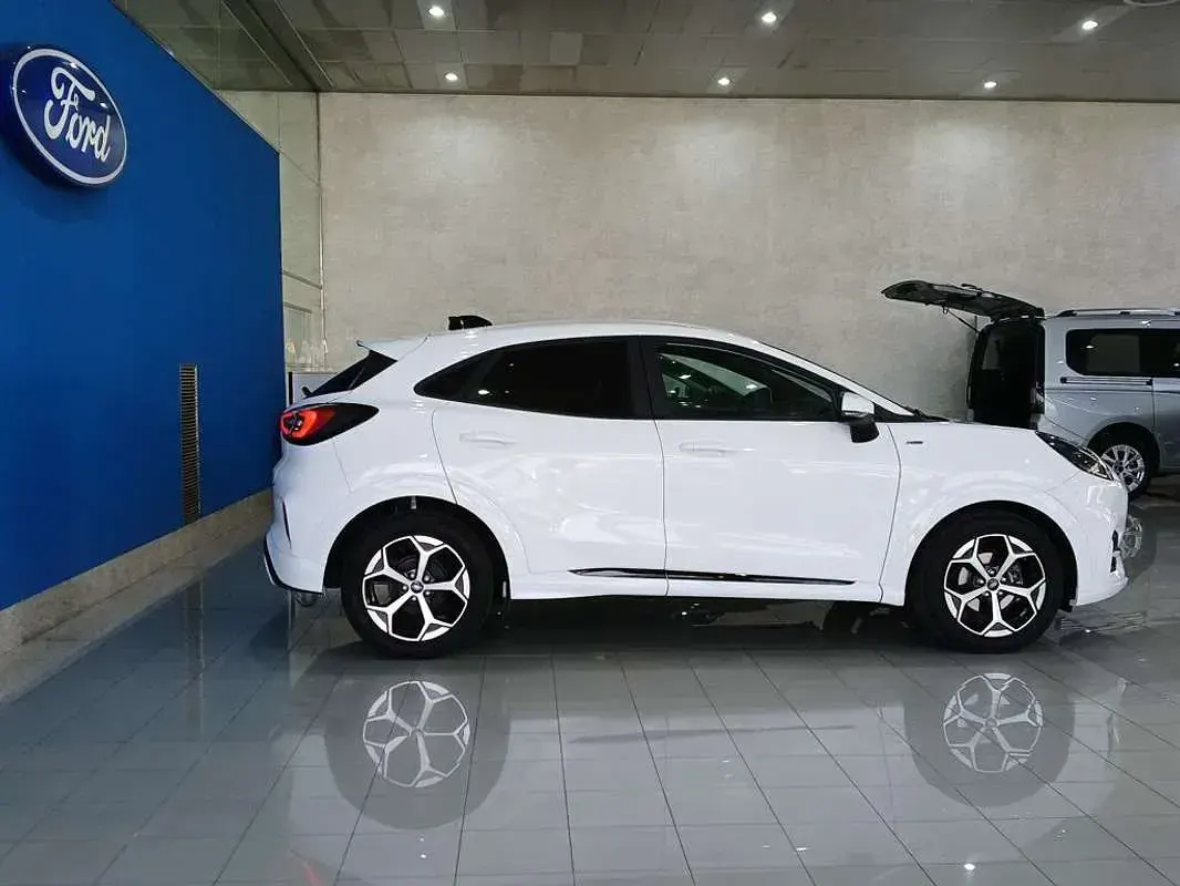 Usado Ford Puma ST-Line 125 CV (91 kW) 2025 Blanco SUV