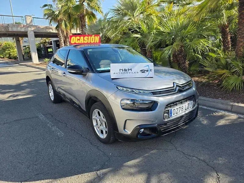 Usado Citroën C4 Business Class 99 CV (72 kW) 2018 Gris / plata Berlina