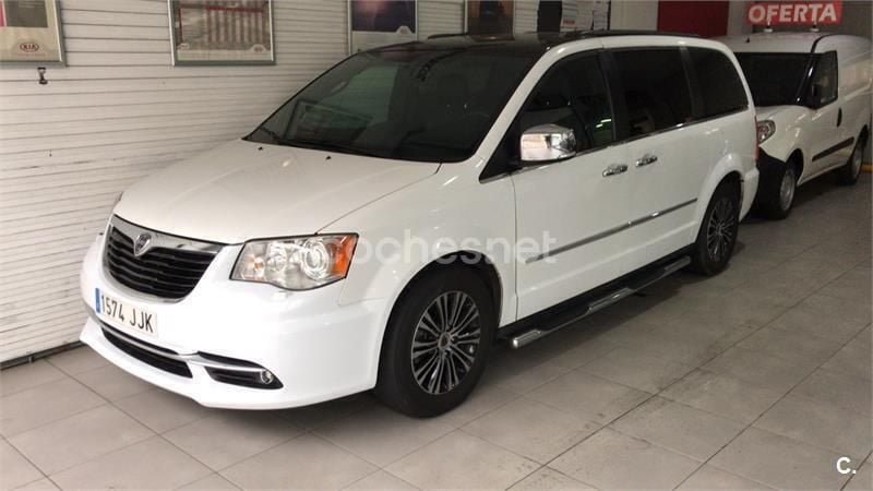 Usado Lancia Voyager S 177 CV (130 kW) 2015 Blanco Monovolumen