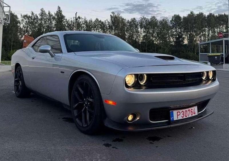 Gris Usado 2020 Dodge Challenger Coupe | 32.642 € - Imagen 1/4