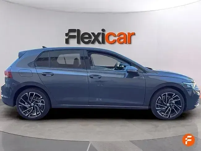 Usado VW Golf VIII Life 150 CV (110 kW) 2023 Gris