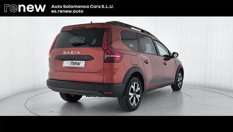 Usado Dacia Jogger Expression 110 CV (80 kW) 2024 Naranja Monovolumen