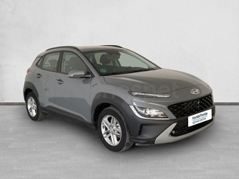 Usado Hyundai Kona 120 CV (88 kW) 2023 Gris / plata SUV
