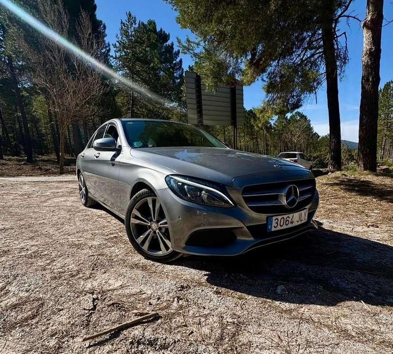 Usado Mercedes C220 170 CV (125 kW) 2016 Gris / plata Berlina