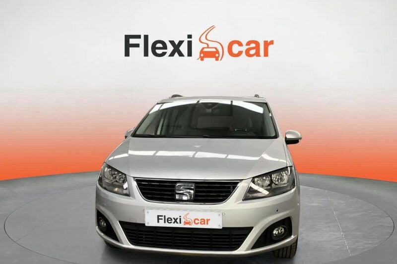 Usado Seat Alhambra Style 150 CV (110 kW) 2022 Gris Monovolumen