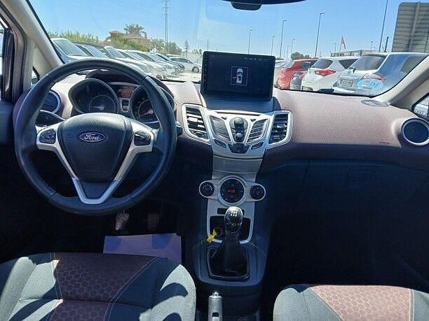 Usado Ford Fiesta Titanium 120 CV (88 kW) 2009 Negro Utilitario