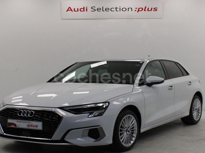 Blanco Usado 2023 Audi A3 Sportback Advanced Plus Berlina | 29.900 € (Precio justo) - Imagen 1/4