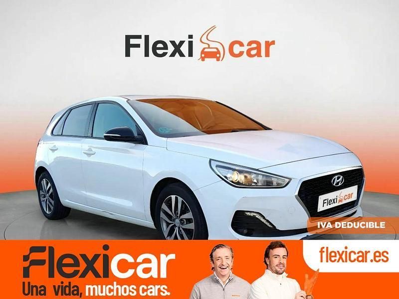 Blanco Usado 2018 Hyundai i30 GO! Berlina | 13.490 € (Precio justo) - Imagen 1/4