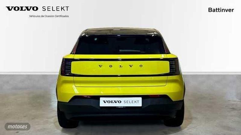 Usado Volvo EX30 Plus 200 kW (272 CV) 2024 Amarillo SUV