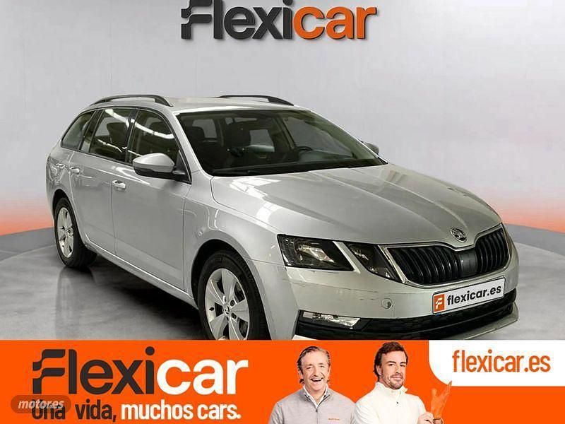 Usado Skoda Octavia Ambition 115 CV (84 kW) 2019 Gris Familiar