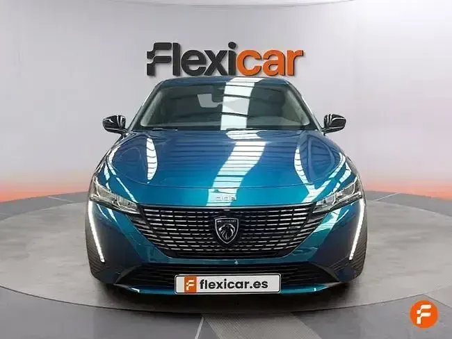 Usado Peugeot 308 Allure 130 CV (95 kW) 2024 Azul