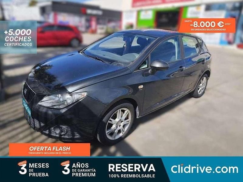 Usado Seat Ibiza Reference 101 CV (74 kW) 2010 Negro Utilitario