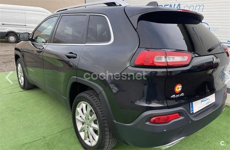 Usado Jeep Cherokee Limited 200 CV (147 kW) 2015 Negro SUV