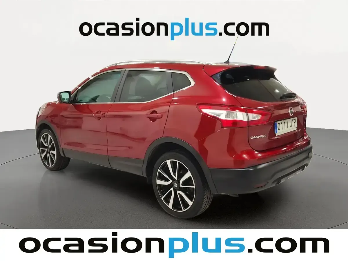 Usado Nissan Qashqai Tekna 130 CV (95 kW) 2016 Rojo SUV