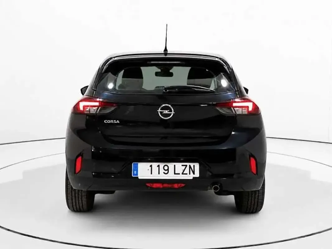 Usado Opel Corsa Edition 101 CV (74 kW) 2022 Negro Utilitario