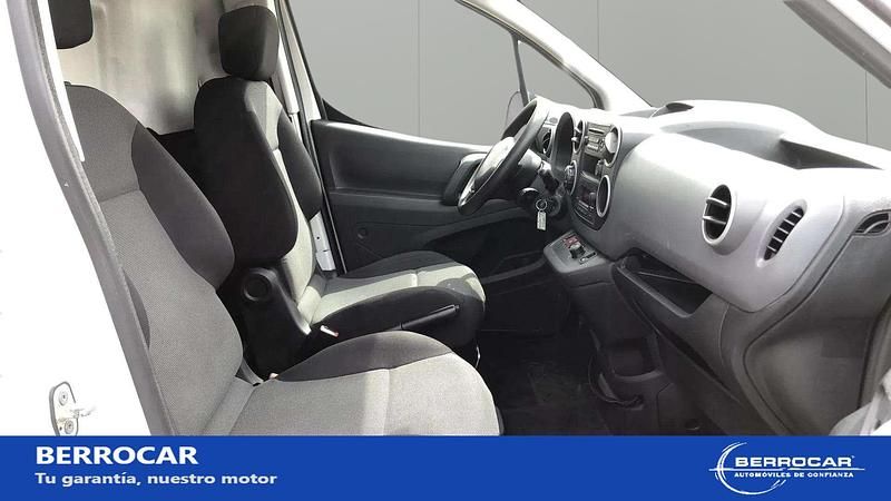 Usado Peugeot Partner 49 kW (67 CV) 2018 Blanco Monovolumen
