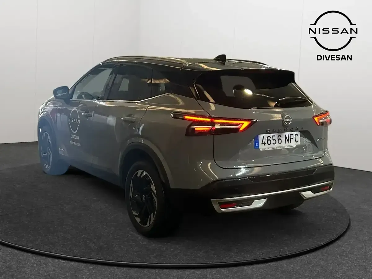 Usado Nissan Qashqai N-Connecta 190 CV (139 kW) 2025 Negro SUV