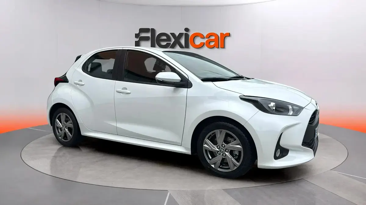 Usado Toyota Yaris Hybrid Active 116 CV (85 kW) 2025 Berlina