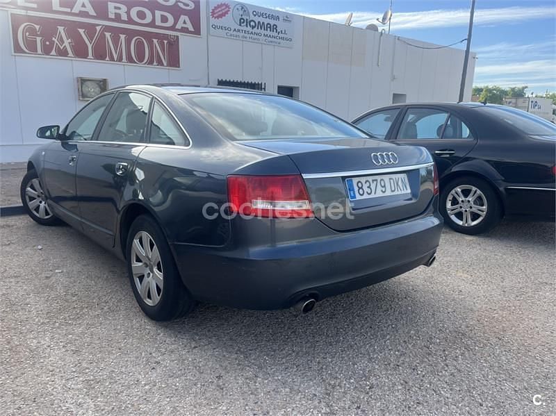 Usado Audi A6 170 CV (125 kW) 2005 Gris / plata Berlina