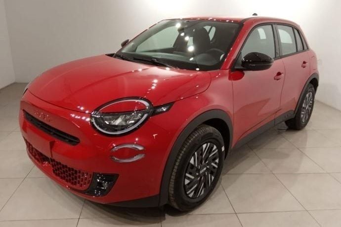 Usado 2023 Fiat 600E Red | 24.500 € (Super precio) - Imagen 1/4