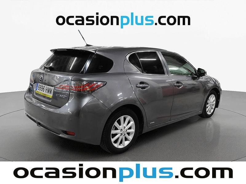 Usado Lexus CT200h 136 CV (100 kW) 2012 Gris Utilitario