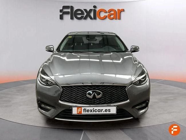 Usado Infiniti Q30 Premium 170 CV (125 kW) 2018 Negro Utilitario