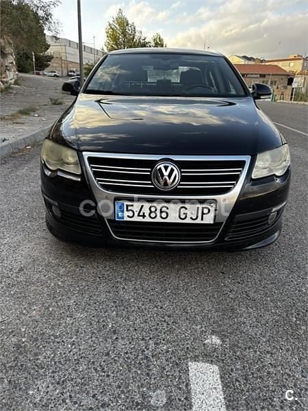Usado VW Passat R-line 140 CV (102 kW) 2008 Negro Berlina