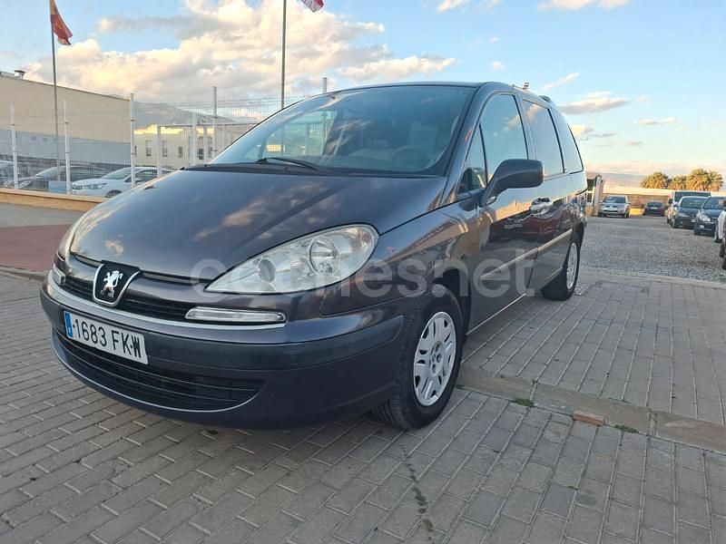 Gris / plata Usado 2007 Peugeot 807 Monovolumen | 3499 € - Imagen 1/4