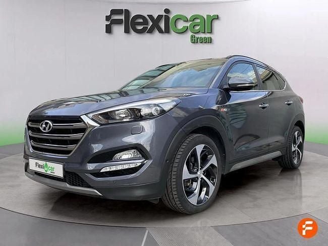 Usado Hyundai Tucson Style 176 CV (129 kW) 2017 Gris SUV