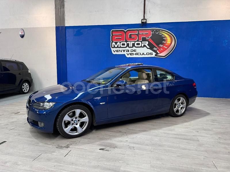 Azul Usado 2008 BMW 320 Coupe | 7999 € (Precio justo) - Imagen 1/4