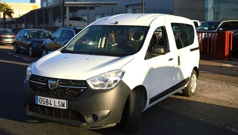 Usado Dacia Dokker 110 HP (80 kW) 2021 Branco Monovolume