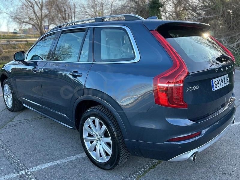 Usado Volvo XC90 Momentum 190 CV (139 kW) 2018 Azul SUV