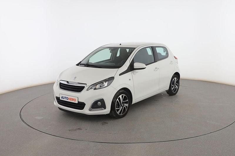 Usado Peugeot 108 Roland Garros 82 CV (60 kW) 2015 Blanco Berlina