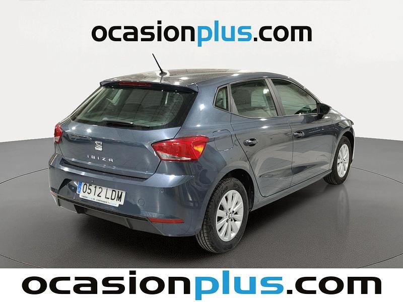 Usado Seat Ibiza Style Plus 80 CV (58 kW) 2019 Gris Utilitario