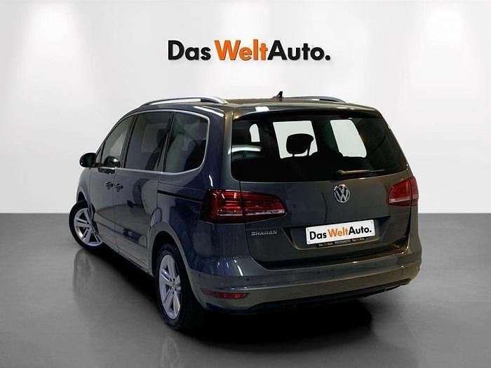 Gris / plata Usado 2020 VW Sharan Advance Monovolumen | 34.990 € (Precio justo) - Imagen 1/4
