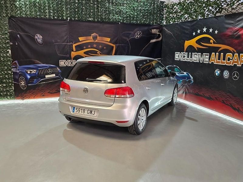 Usado VW Golf VI Advance 105 CV (77 kW) 2010 Gris / plata Utilitario