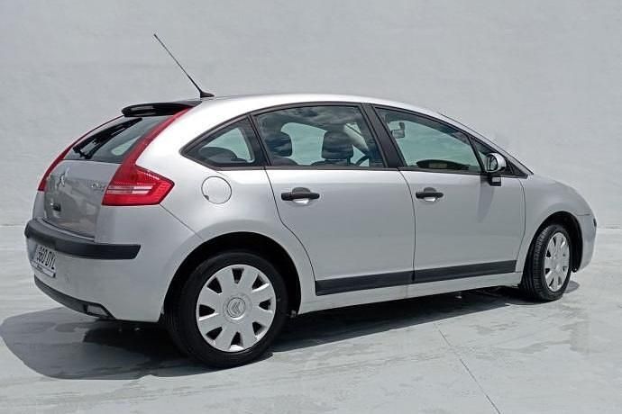 Usado Citroën C4 109 CV (80 kW) 2006