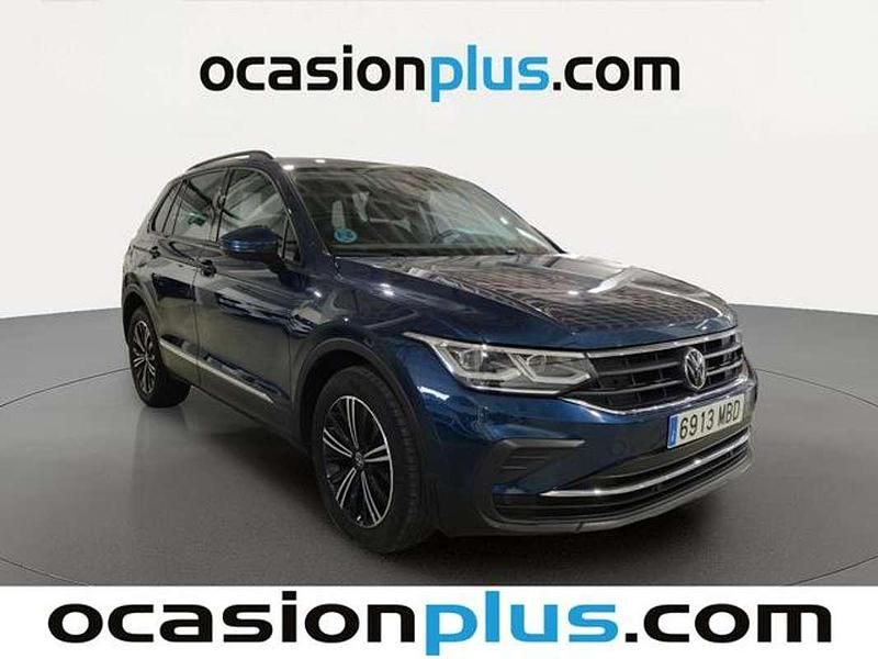 Usado VW Tiguan Life 150 HP (110 kW) 2022 Azul SUV