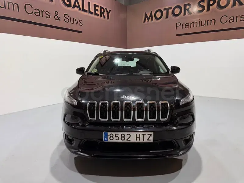 Usado Jeep Cherokee Longitude 140 CV (102 kW) 2013 Negro SUV