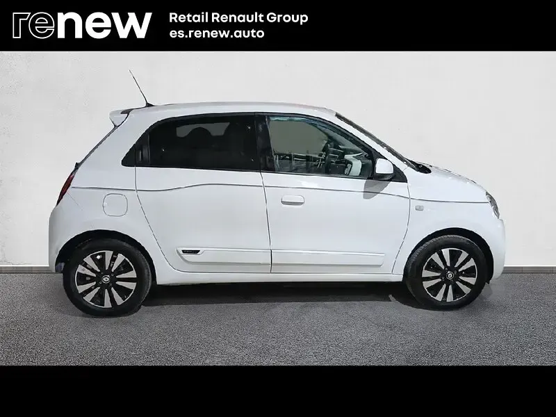 Usado Renault Twingo Techno 59 kW (81 CV) 2023 Blanco Utilitario