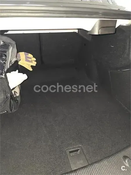 Usado Mercedes C220 170 CV (125 kW) 2012 Blanco Coupe