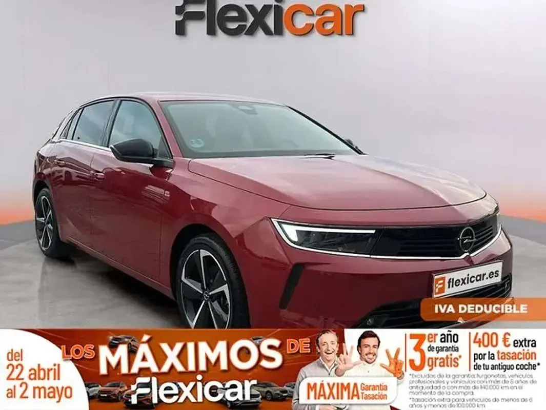 Usado Opel Astra Elegance 131 CV (96 kW) 2023 Burdeos Utilitario