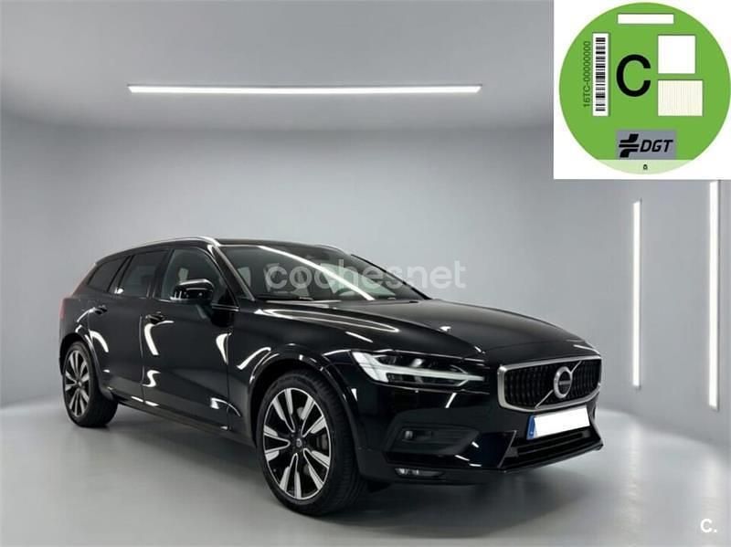 Usado Volvo V60 CC 190 CV (139 kW) 2020 Negro Familiar