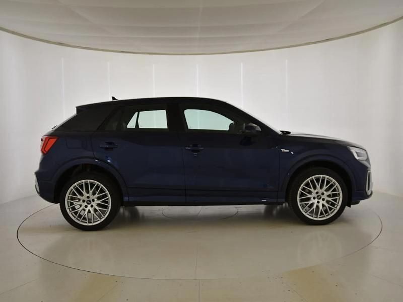 Usado Audi Q2 150 CV (110 kW) 2025 Azul SUV