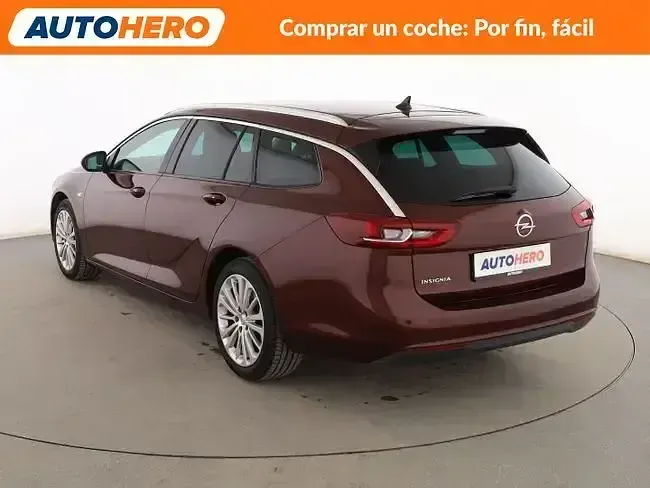 Usado Opel Insignia Innovation 136 CV (100 kW) 2019 Rojo Familiar