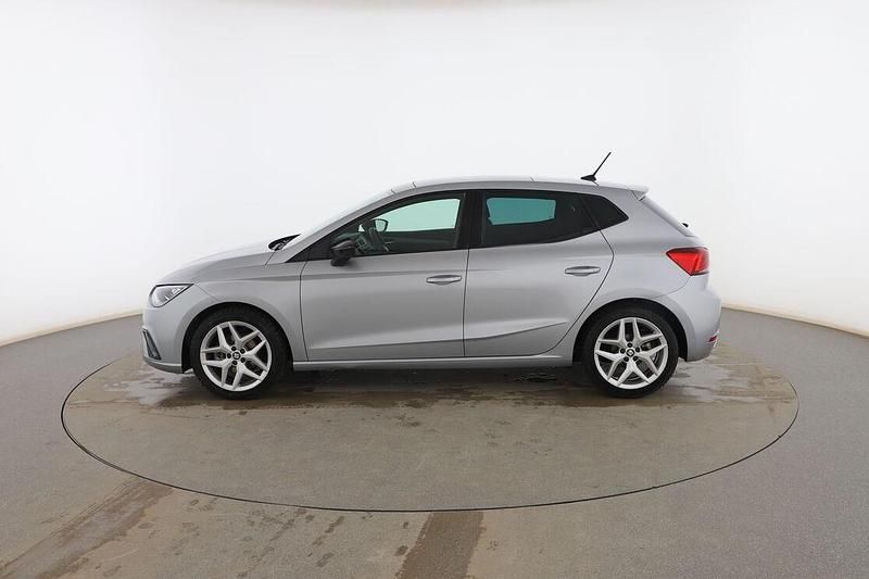 Usado Seat Ibiza FR 116 CV (85 kW) 2020 Plata Berlina