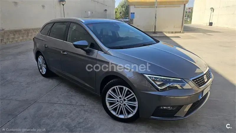 Usado Seat Leon ST XCELLENCE 180 CV (132 kW) 2017 Gris / plata Familiar